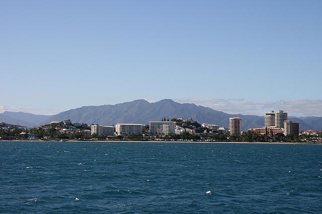 vue de noumea.jpg